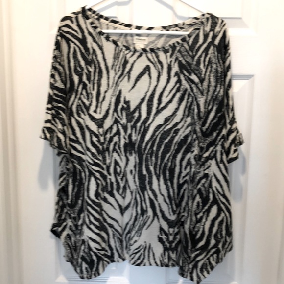 Very loose fitting H&M black and white print top - Picture 1 of 7